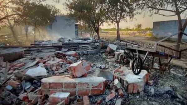 యజమానితో సహా నలుగురు మృతి యజమానితో సహా నలుగురు మృతి