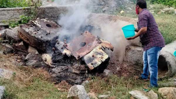 దేవాలయాలపై దాడులు తగ్గాయని భావిస్తున్న సమయంలో ఘటన