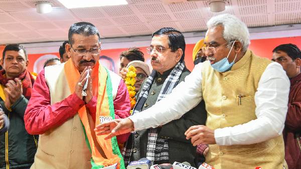బీజేపీలో చేరిన‌ కిషోర్ ఉపాధ్యాయ్‌