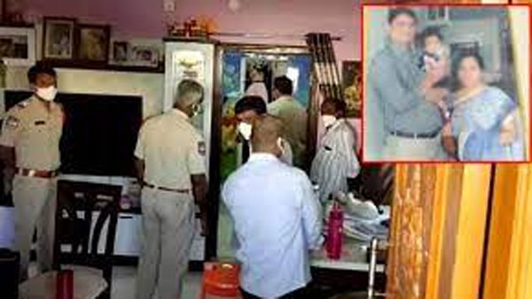 ఇంట్లో లోపల తాళం వేసుకుని ఆత్మహత్య చేసుకున్న కుటుంబం ఇంట్లో లోపల తాళం వేసుకుని ఆత్మహత్య చేసుకున్న కుటుంబం