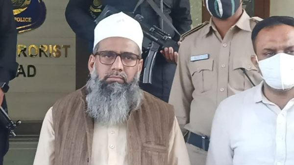 ఇద్దరు మత గురువుల అరెస్టు తో?