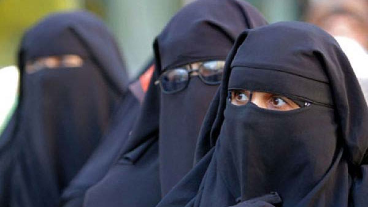 Bulli Bai, Sulli Deals: Muslim women photos were uploaded on GitHub and auctioning them online Bulli Bai, Sulli Deals: Muslim women photos were uploaded on GitHub and auctioning them online