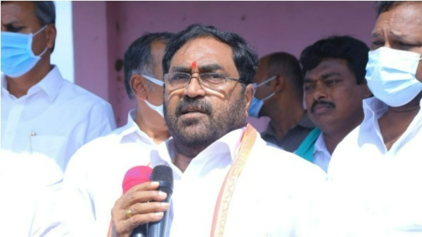 కెసిఆర్ మాత్రమే రైతులకు సహాయం చేస్తారన్న మంత్రి ఎర్రబెల్లి దయాకర్ రావు