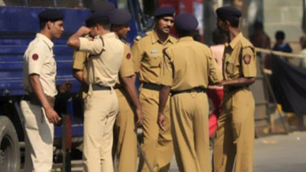 బెంగళూరు శివార్లలో ఏం జరిగిందంటే?