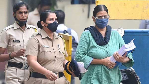 బెయిల్పై విడుదల.. బెయిల్పై విడుదల..