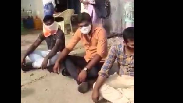  టీచర్లమనే విషయాన్ని మర్చిపోయారు..