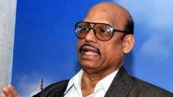 పీఎఫ్ఐ సంస్థను నిర్మూలించకుంటే పార్లమెంట్ లో పోరాటం చేస్తాం : జీవీఎల్ పీఎఫ్ఐ సంస్థను నిర్మూలించకుంటే పార్లమెంట్ లో పోరాటం చేస్తాం : జీవీఎల్