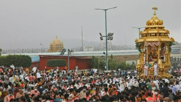 శ్రీదేవి, భూదేవి సమేత శ్రీమలయప్పస్వామి శ్రీదేవి, భూదేవి సమేత శ్రీమలయప్పస్వామి