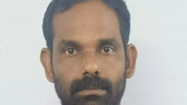 ప్రియురాలిని ఆకాశంలో పెట్టేసిన ప్రియుడు