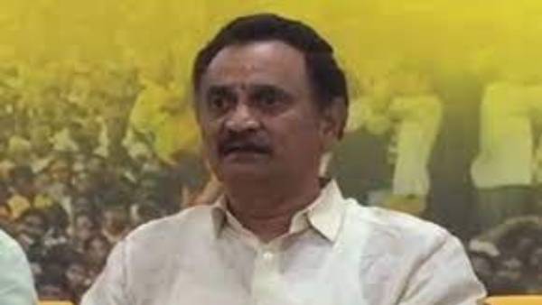 గౌతమ్ రెడ్డిపై ఒత్తిళ్లు.. గౌతమ్ రెడ్డిపై ఒత్తిళ్లు..