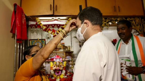  రాహుల్ గాంధీ సమక్షంలో విధేయతా ప్రతిజ్ఞ చేసిన కాంగ్రెస్ అభ్యర్థులు