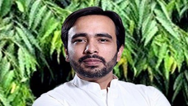 కమలం వాతావరణమే చెడిపోయింది..