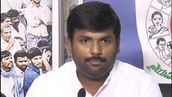  చంద్రబాబు దిగజారి వ్యాఖ్యలు చేయిస్తున్నారు: గుడివాడ అమర్నాథ్