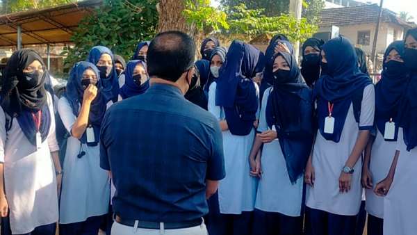  సౌత్ ఆఫ్రికా తీర్పు మీరే చూడండి