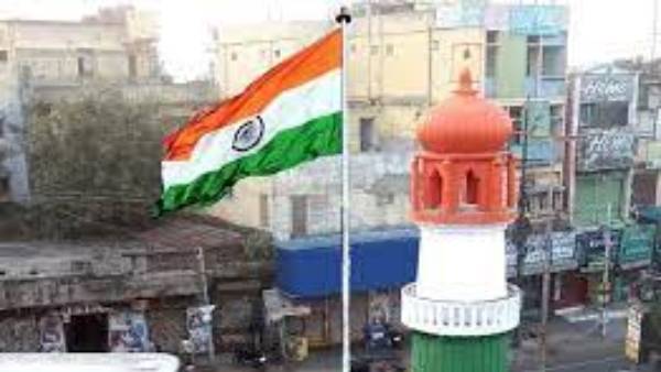 AP Home Minister Sucharitha hoisted National Flag at historical Jinnah tower in Guntur AP Home Minister Sucharitha hoisted National Flag at historical Jinnah tower in Guntur