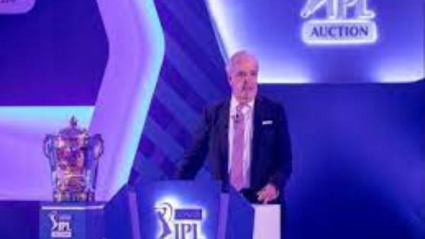 చివరి నిమిషంలో ఎంట్రీ..