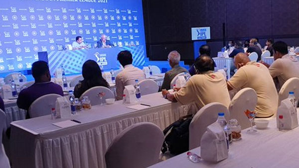  గార్డెన్ సిటీలో మెగా ఆక్షన్