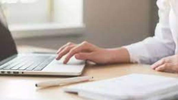 వర్క్ ఫ్రం హోం ద్వారా లక్షలాది మంది.. వర్క్ ఫ్రం హోం ద్వారా లక్షలాది మంది..