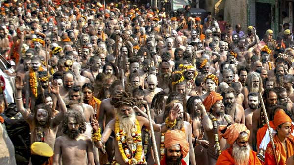 త్రిమూర్తుల్లో ఎవరు గొప్ప.. లింగం ఆది అంతాలను కనుక్కోలేకపోయిన బ్రహ్మా, విష్ణు