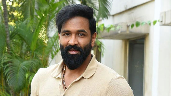 భేటీ రోజే వివాదాస్పద ట్వీట్..