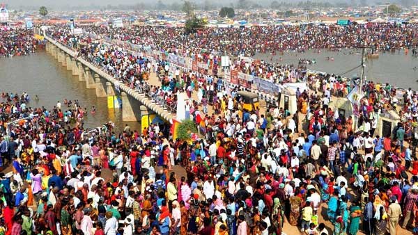 వివిధ ప్రాంతాల నుండి వచ్చే వారికి పోలీసుల సూచనలు వివిధ ప్రాంతాల నుండి వచ్చే వారికి పోలీసుల సూచనలు