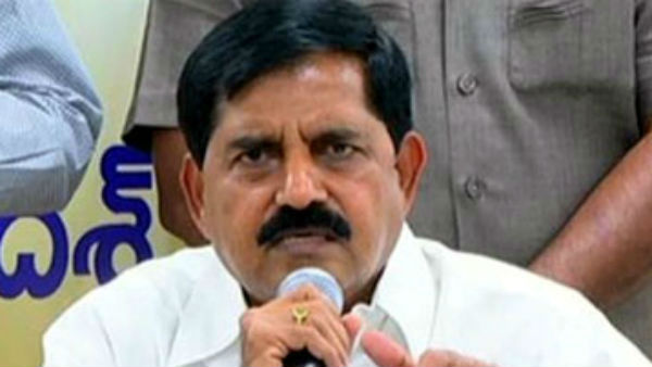  విశాఖలో జగన్‌కు వేల ఎకరాల భూములు