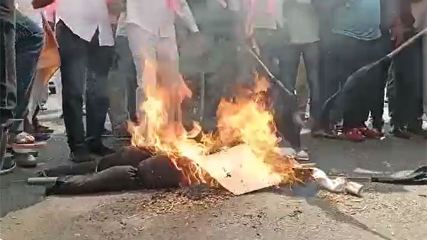 ఇప్పుడు టీఆర్ఎస్..