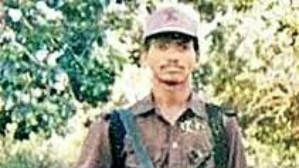 పోలీసుల ముందు లొంగిపోయిన మాడవి హిడ్మా .. తప్పుడు వార్తన్న మావోలు 