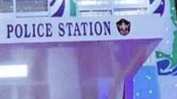 జీపు చోరీ అయిన విషయం ఆ పోలీసులకే తెలీదు