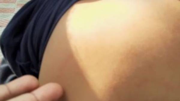 బోర్డుపై అభ్యంతరకర రాతలు రాస్తున్నాడని విద్యార్థిని మందలించాం అన్న స్కూల్ యాజమాన్యం