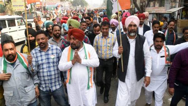 ఓటర్లు కాని వారు నియోజకవర్గాలను వదిలి వెళ్ళాలి : ఈసీ ఆదేశం