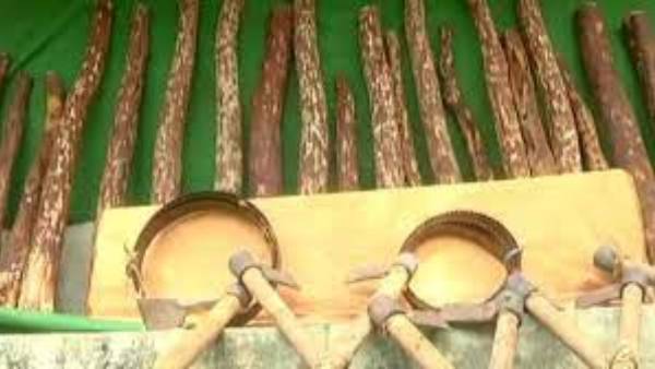 కూరగాయల ట్రక్‌లో..