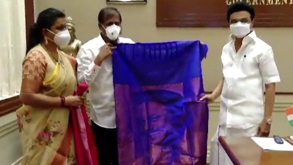 MLA Roja met Tamilanadu CM Stalin on many common issues belongs to tamilanadu native who living in Chittoor dist MLA Roja met Tamilanadu CM Stalin on many common issues belongs to tamilanadu native who living in Chittoor dist