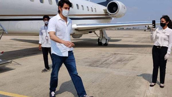 కొలిక్కి రాని టికెట్ల వ్యవహారం..