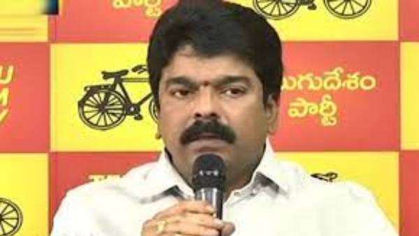 మీడియా ద్వారా వంగవీటి రాధాకు దీక్షకు ఆహ్వానం మీడియా ద్వారా వంగవీటి రాధాకు దీక్షకు ఆహ్వానం
