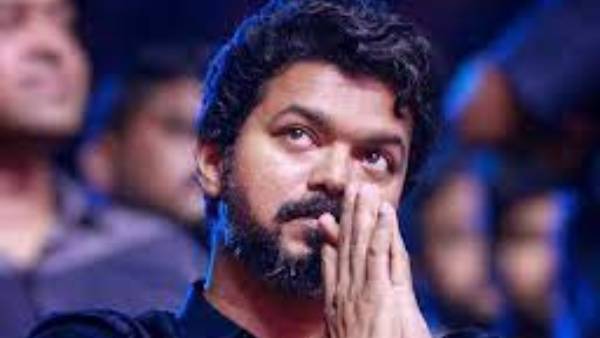  గెలిపించాలంటూ..