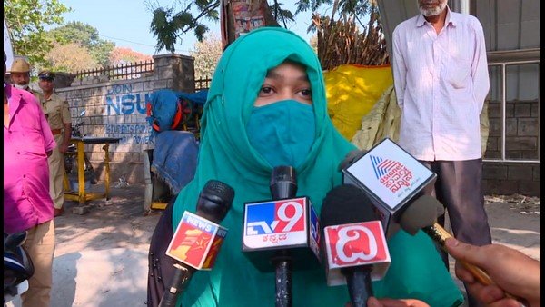 పరీక్షలు బహిష్కరణ పరీక్షలు బహిష్కరణ