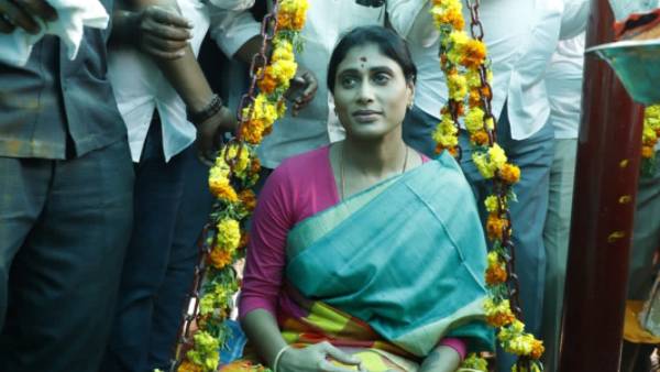 కోవిడ్ మార్గదర్శకాల మధ్య.. కోవిడ్ మార్గదర్శకాల మధ్య..