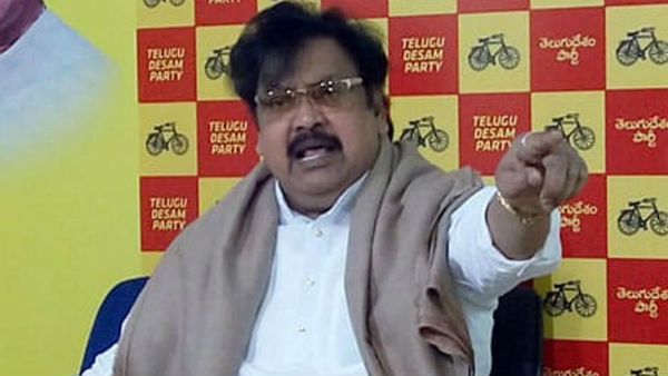 సాయుధ భద్రత కల్పించాలంటూ