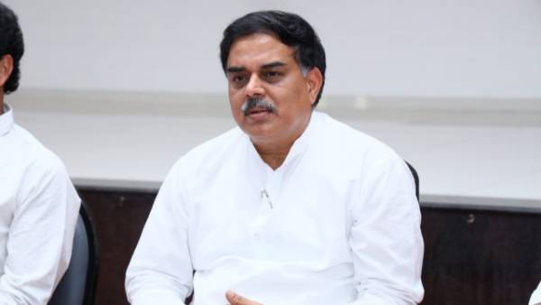  ఏ ప్రాతిపదికన తెలంగాణతో పోల్చుకోగలం.. సూటిగా ప్రశ్నించిన జనసేన