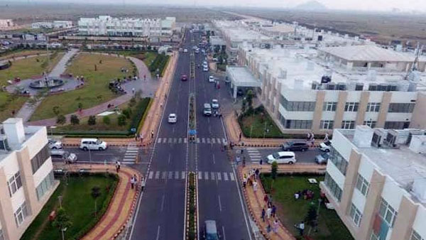 త్రిశంఖు స్వర్గంలా ఏపీ రాజధాని వ్యవహారం 