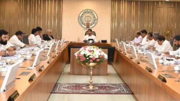  రుణ సమీకరణకు