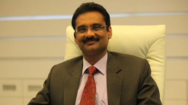 లవ్లీ యూనివర్శిటీ ఛాన్సలర్..