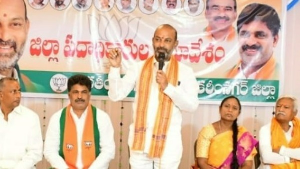 తెలంగాణ ఐకాన్‌గా భాగ్యలక్ష్మి దేవాలయం: బండి సంజయ్