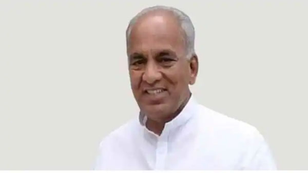 కాంగ్రెస్ సీనియర్ల సమావేశంపై అధిష్టానం సీరియస్