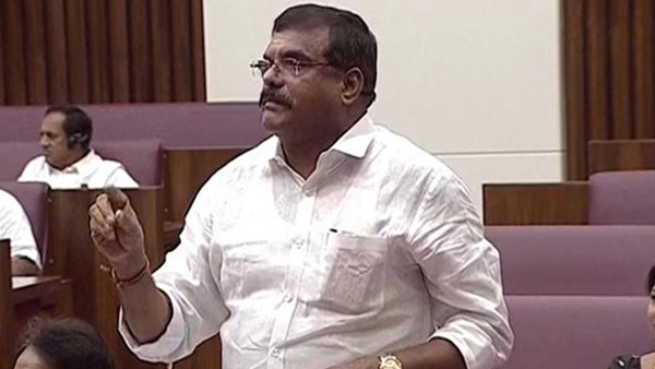 టీడీపీ సభ్యులను సస్పెండ్ చేయాలి