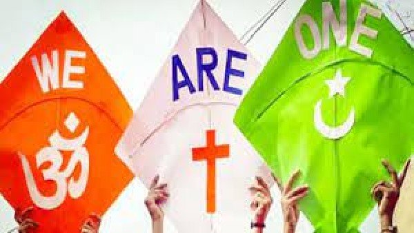  గుజరి వ్యాపారుల మీద ప్రతాపం చూపిస్తున్నారా ?