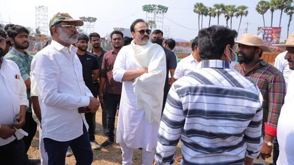 విజయవంతానికి కమిటీలు.. విజయవంతానికి కమిటీలు..