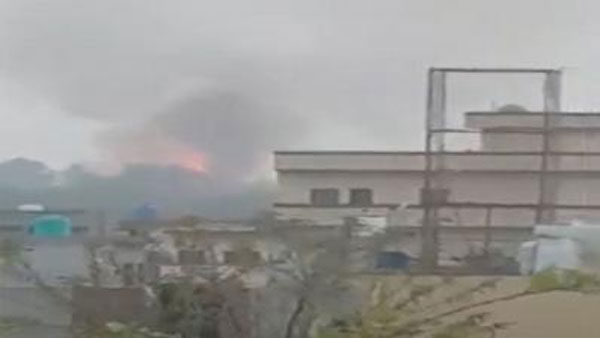 Massive explosion occurred in an ammunition shed near Pakistans Sialkot in the cantonment Massive explosion occurred in an ammunition shed near Pakistans Sialkot in the cantonment