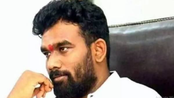 పోలీసులకు పరిటాల శ్రీరామ్ వార్నింగ్ పోలీసులకు పరిటాల శ్రీరామ్ వార్నింగ్